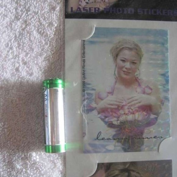 2 LeAnn Rimes Photo Laser Stickers Half Set Very Nice Country Music Star 1999 - Picture 6 of 7